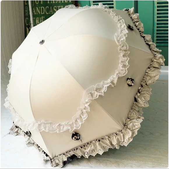 Victorian Lace Rain Umbrella Sunscreen Fold Umbrella UV Princess Windproof decor - Picture 2 of 4
